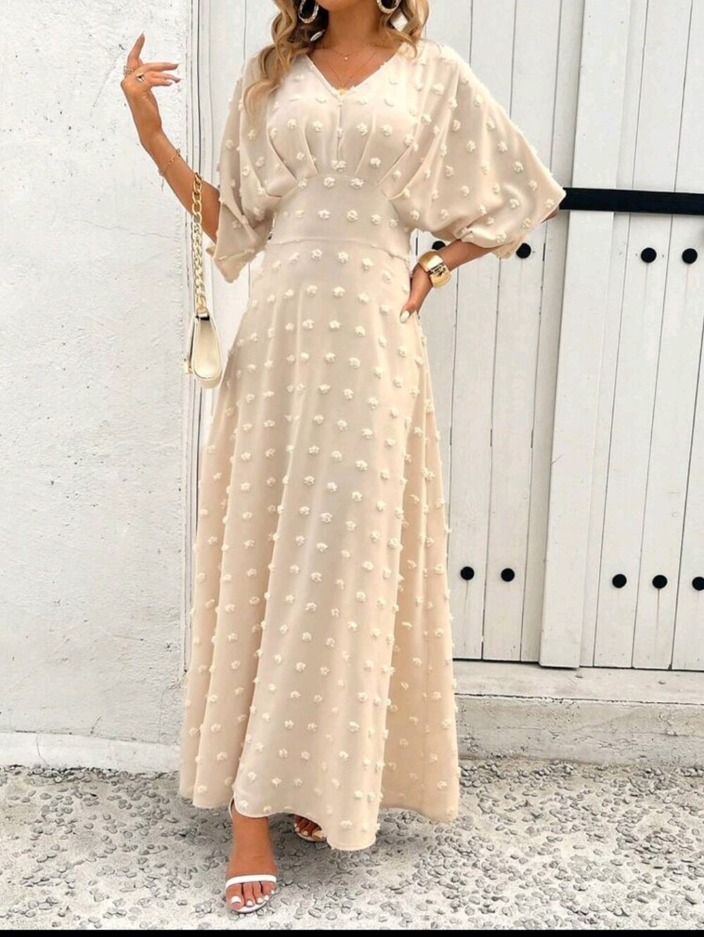 Elegant Cream Maxi Dress with Textured Dot Detail - Picture 6 of 7